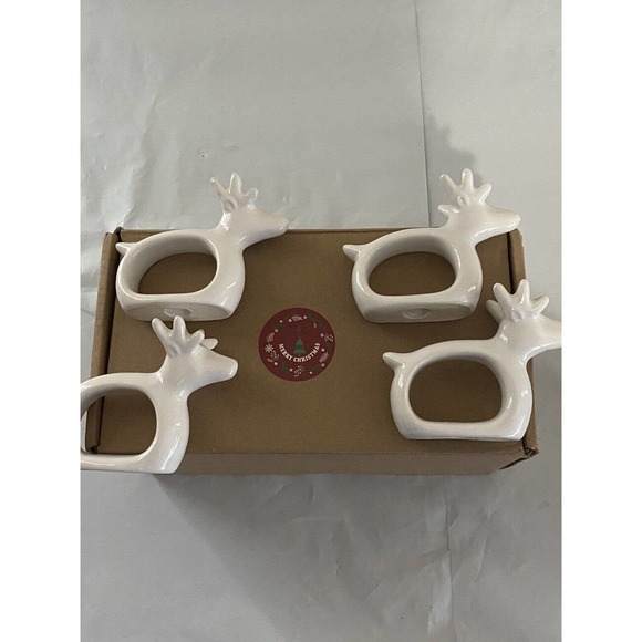 Set Of 4 Deer / Reindeer Christmas Napkin Ring Holders Wedding Holiday - Picture 2 of 3